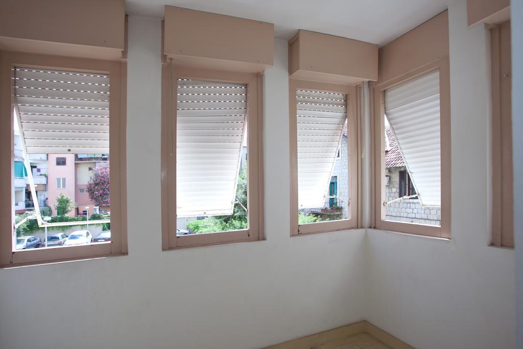 Ideal Location Split Apartments ห้อง รูปภาพ